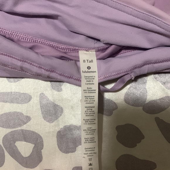 Lululemon speed up shorts size 8 lavender purple - Picture 4 of 4